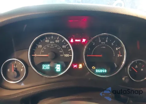 2014 Jeep Wrangler Unlimited Rubicon z USA, uszkodzony, nr VIN 1C4HJWFG8EL138155